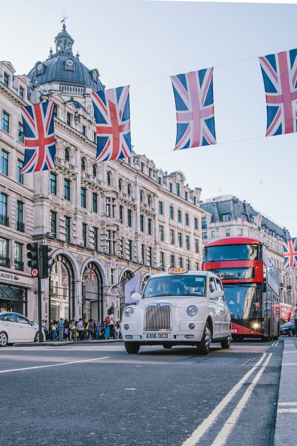 busy london